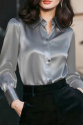 红色衬衫展示图02